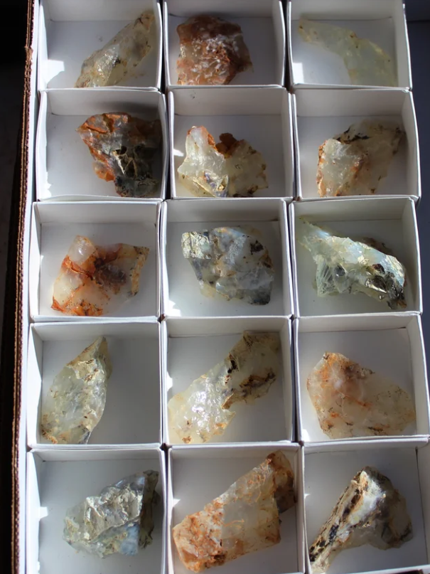 Wholesale Mount Shasta Opal Lot of 18 Pieces