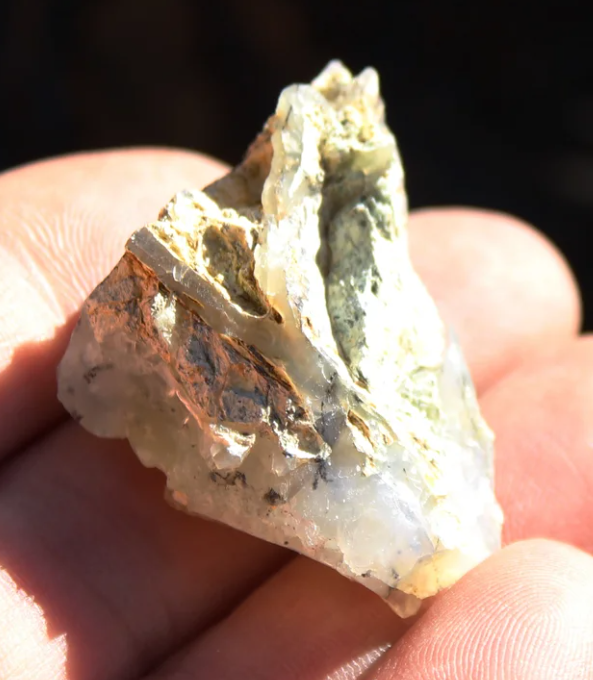 Wholesale Mount Shasta Opal Lot of 18 Pieces